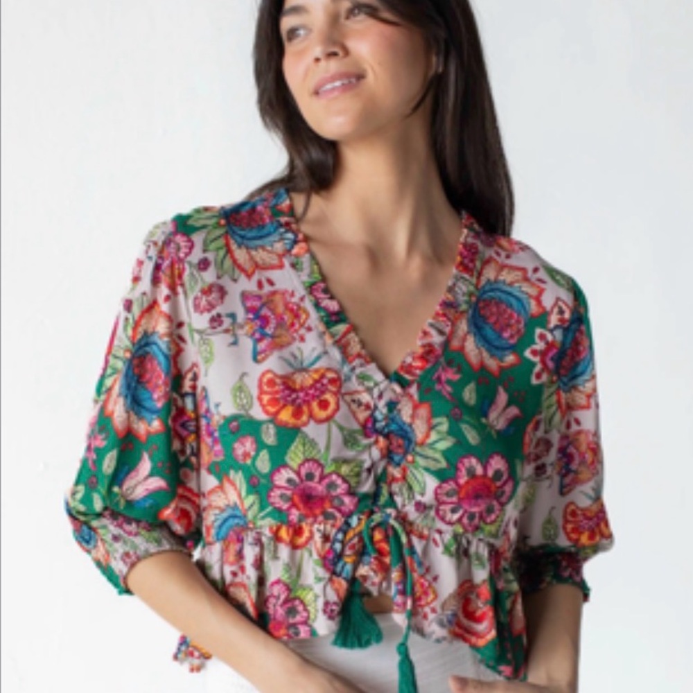 NEW Natural Life Elisa Ruffle Tassel Tie Top Flung Floral, Never Worn